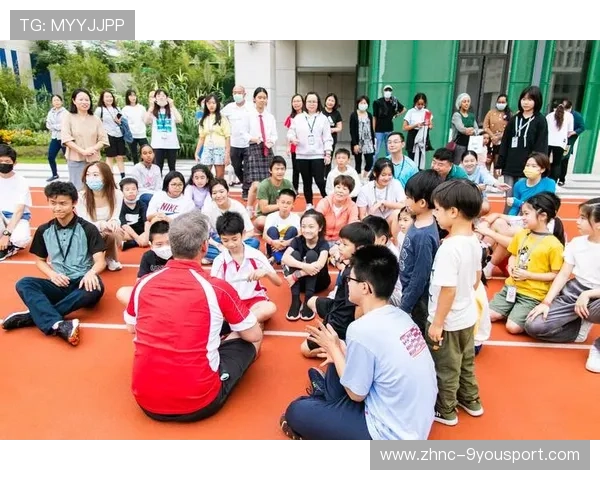 足球俱乐部球迷节引入家庭日活动增强社区互动，足球俱乐部公益活动